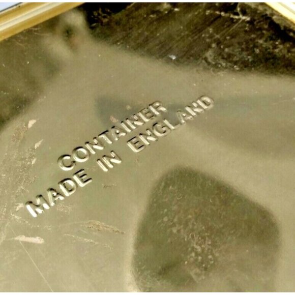 Vintage 1960’s Christmas “Victorian Memories” Octagon shaped - Picture 6 of 11